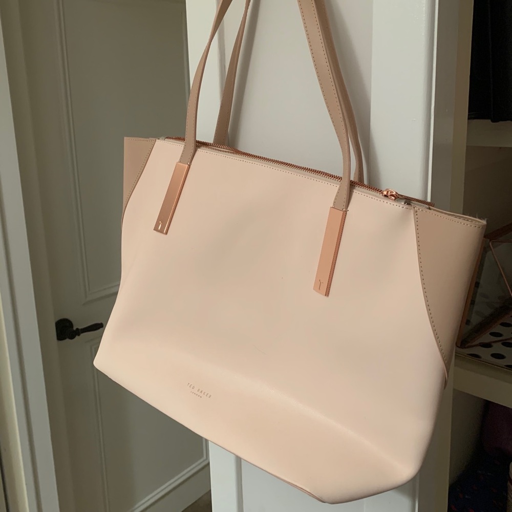 Striking colorblock pink & rose gold Ted Baker bag - Picture 6 of 9